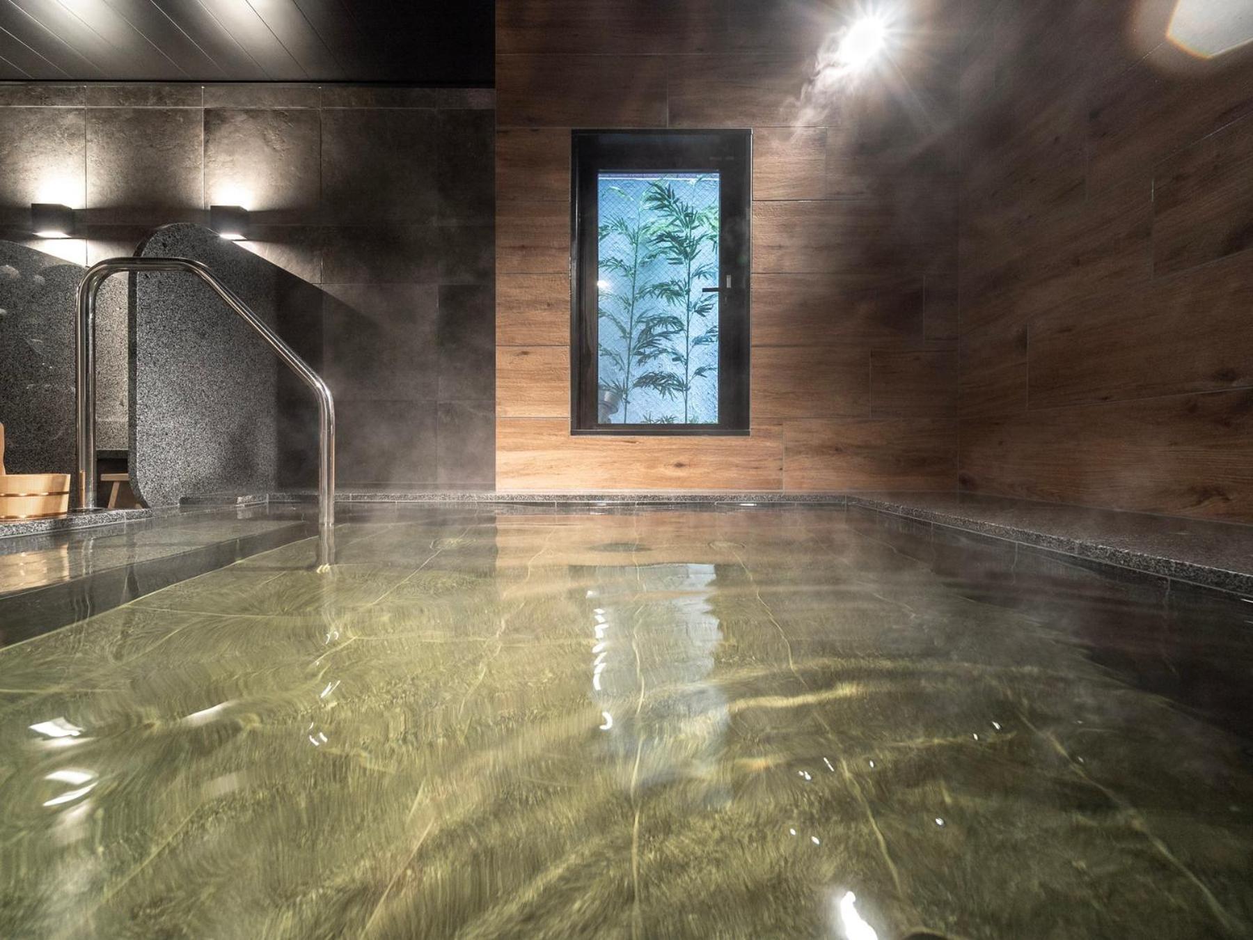 Super Hotel Premier Namba Shinsaibashi Natural Hot Spring Osaka Exteriör bild